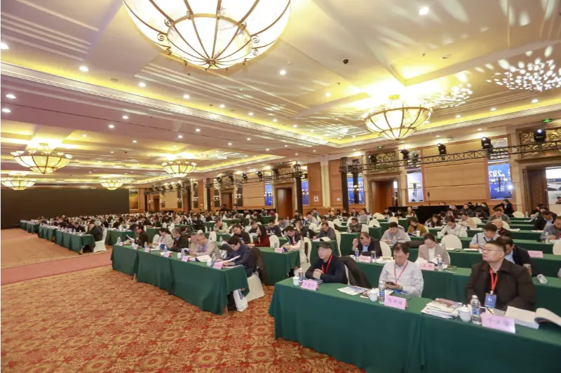 Quangong Machinery Co., Ltd. Attends the 9th Forum on Comprehensive Utilization of Industrial Solid Waste in the Beijing-Tianjin-Hebei Region and Surrounding Areas, Focusing on Green and Intelligent Technological Innovation in Solid Waste Brick-Making